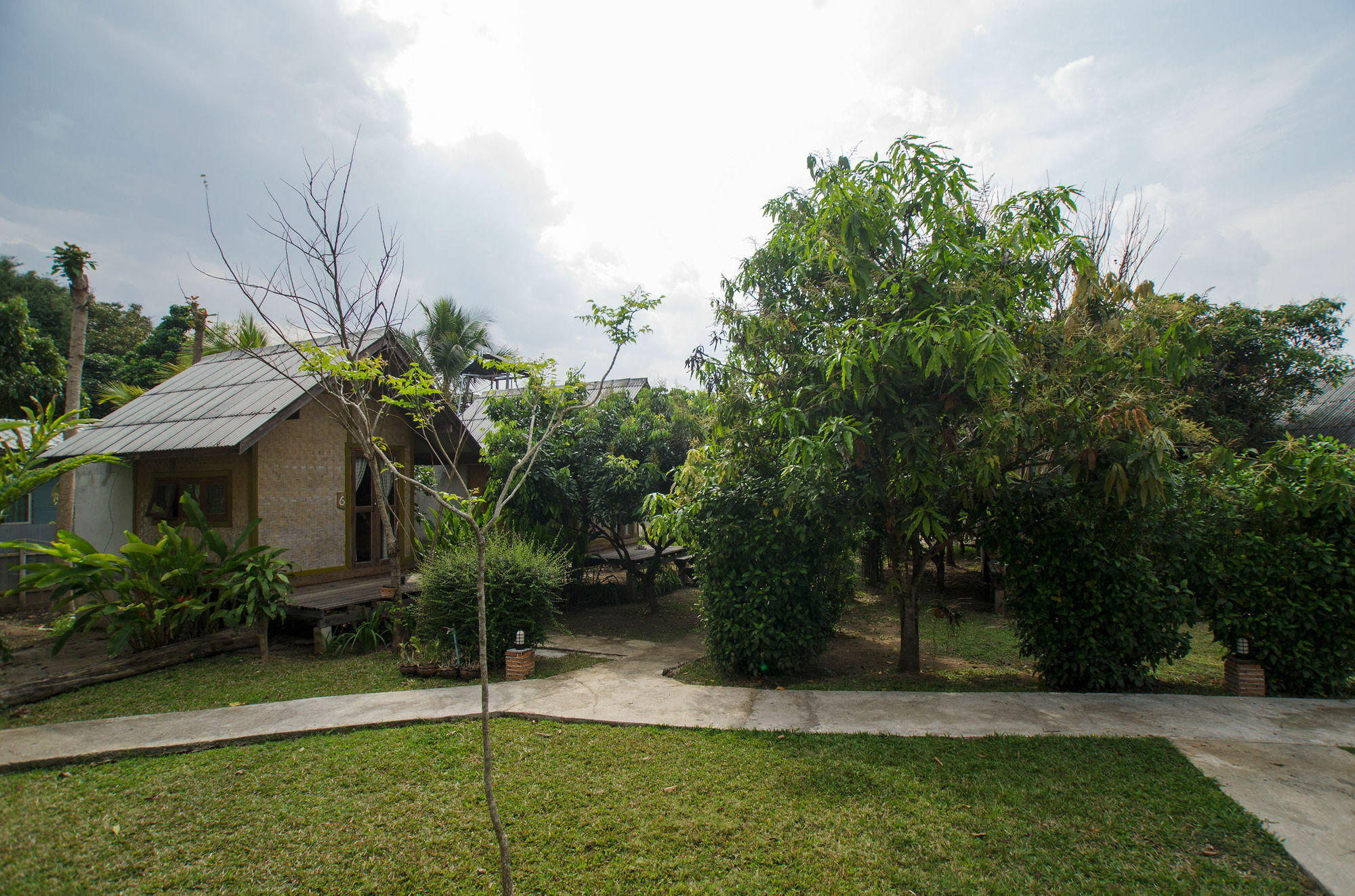 Prilpai Guesthouse Extérieur photo